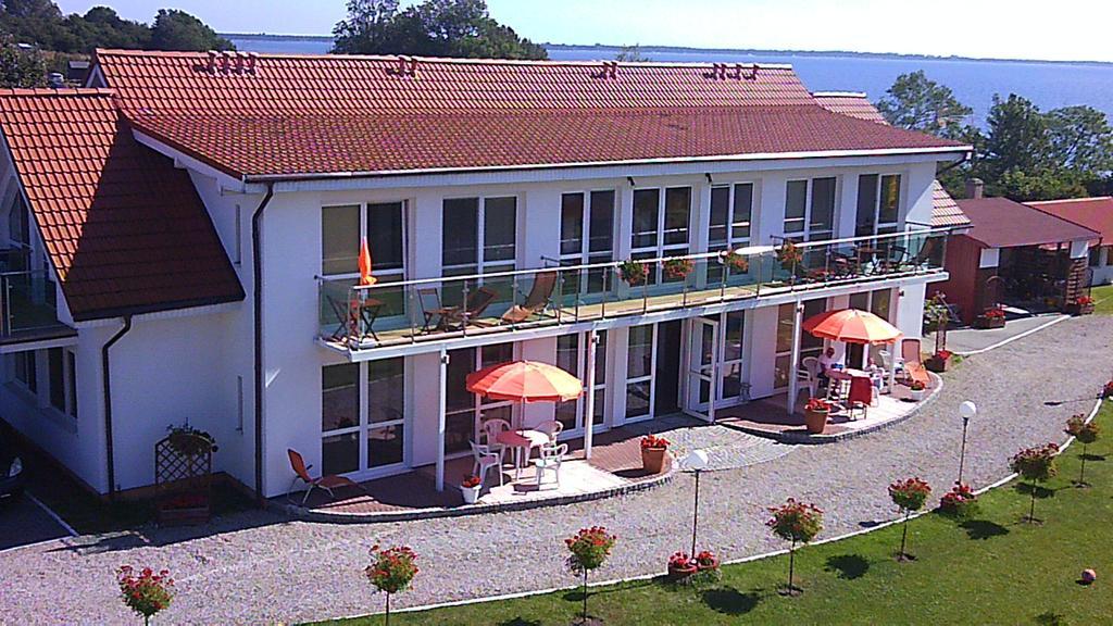 Eugen Apartments Swarzewo Eksteriør billede